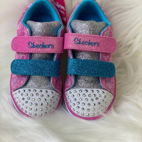 Skechers Twinkle Toes Light Up Shoe - Picture 2 of 9